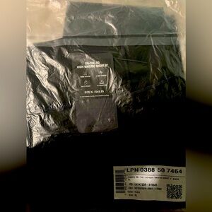 Fabletics SHORTS, ON - THE - GO HIGH - WAISTED SHORT 6", BLACK, XL